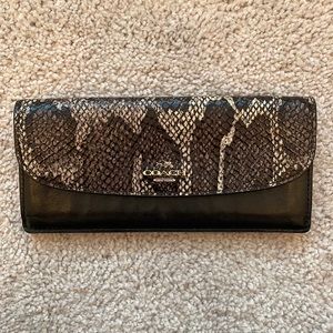 Coach wallet